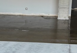 Jak naprawić podłoże betonowe? Jakich preparatów używać?